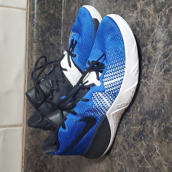 Nike Other - SOLD**Nike Kyrie Flytrap Hyper Colbalt sz 9